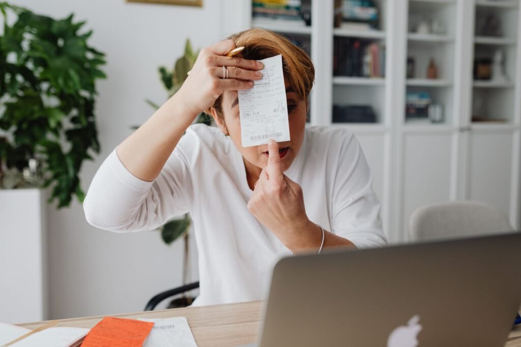 Best Free AI Invoice Generator for Freelancers 2026